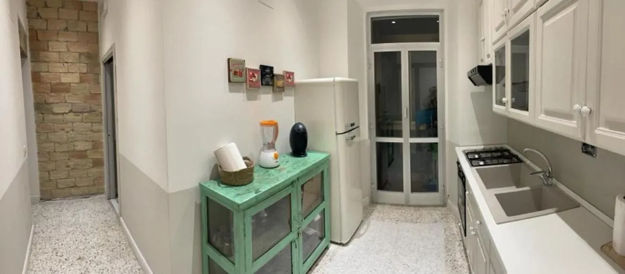 Casa Tua A Santa Maria Maggiore Roma Italia